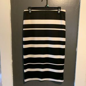 Sans Souci Striped Pencil Skirt